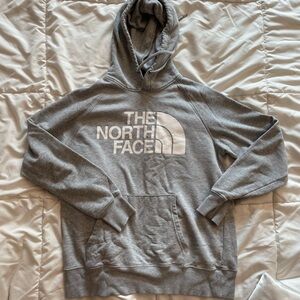 The North Face Women's Half Dome Pullover Hoodie